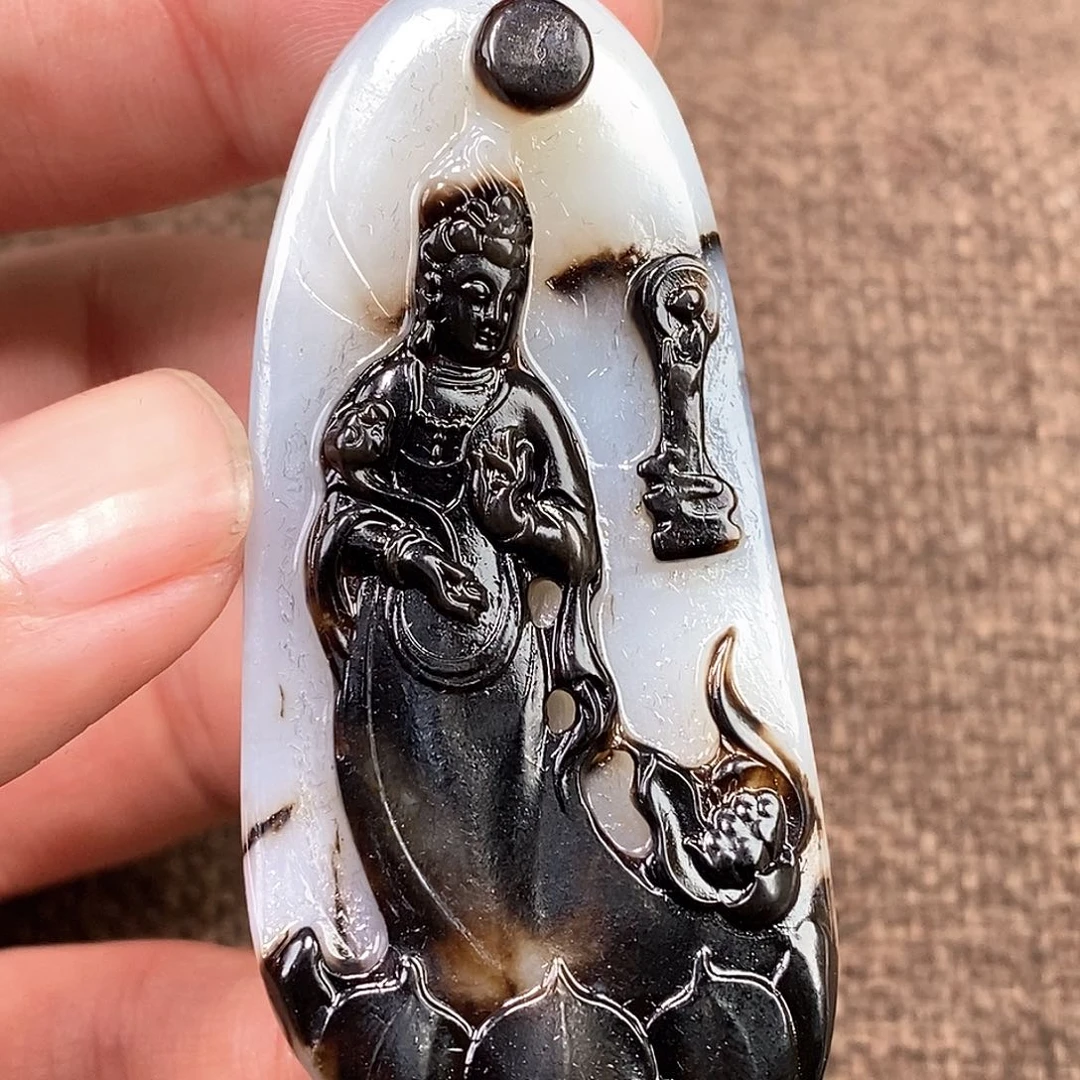 和田玉挂件未镶嵌