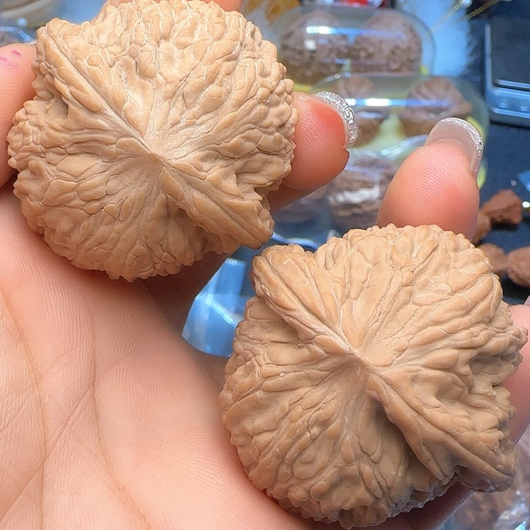 文玩核桃吊坠44全品泥鳅背
