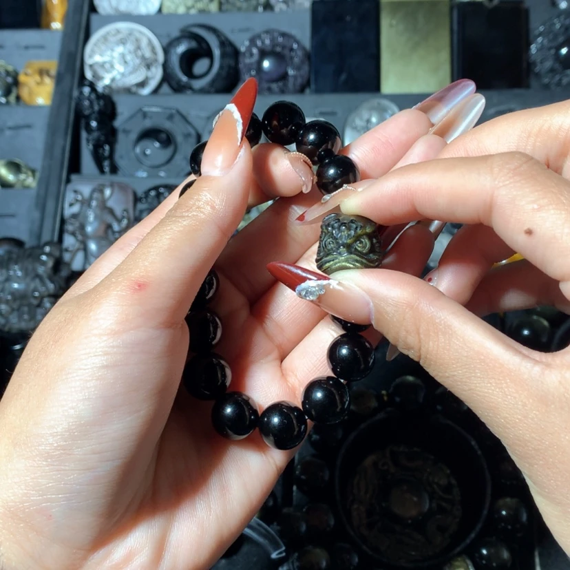 【闪购商品】黑曜岩手链未镶嵌?***里