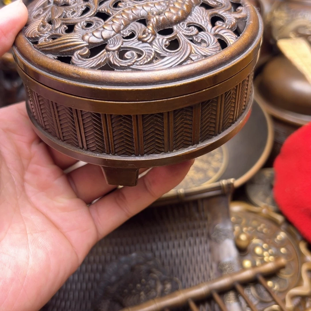 精美铜器点击下单