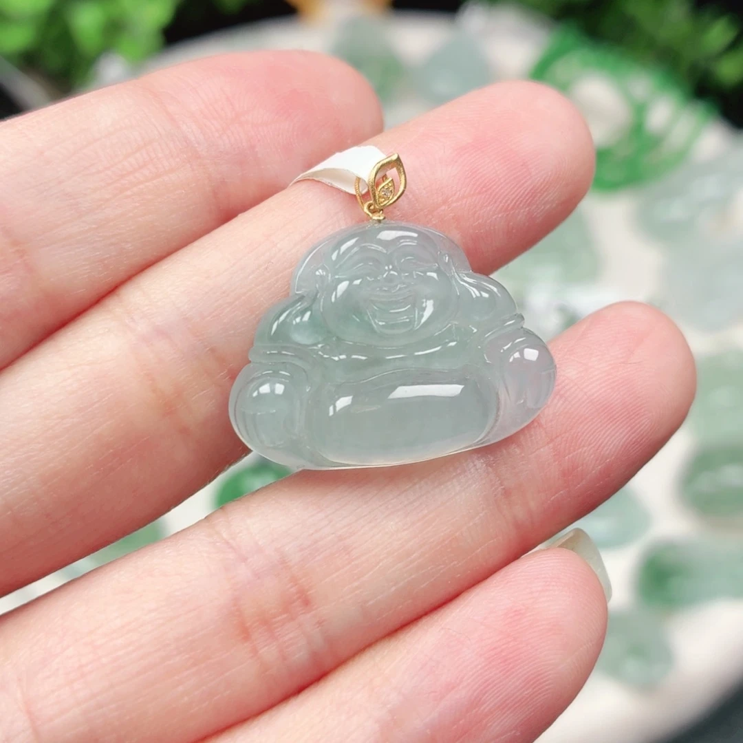 翡翠18K金镶嵌颈饰缅甸天然A货翡翠