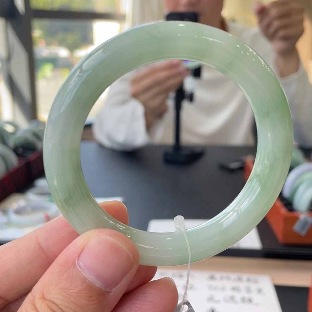 翡翠未镶嵌手镯4号链接55