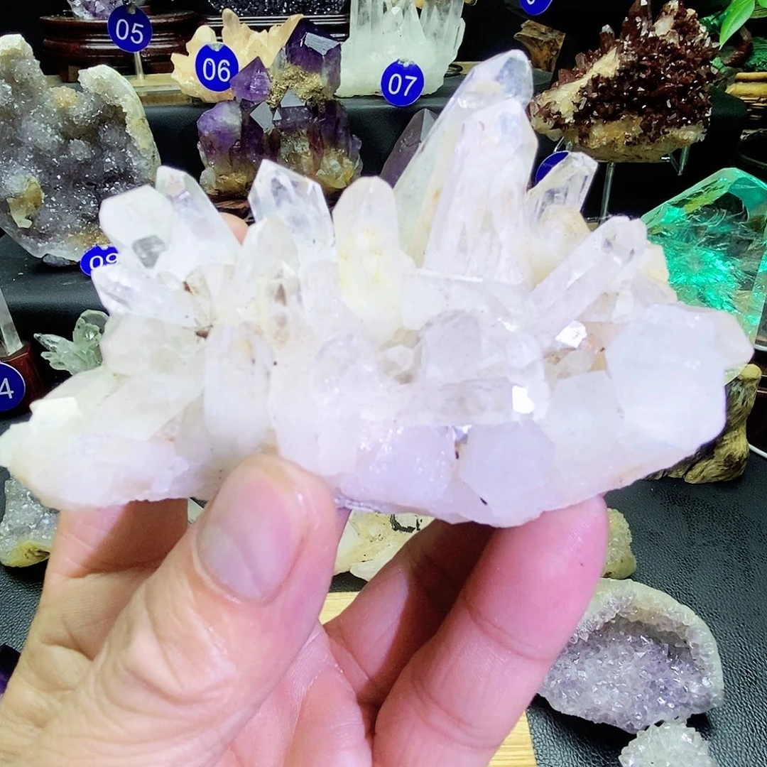 石材水晶簇摆件，