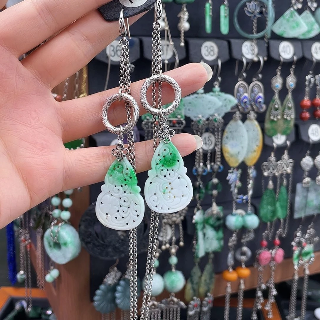 翡翠银S925镶嵌耳饰老****猫659ghjjh