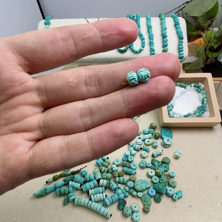 南红玛瑙未镶嵌珠宝奇石