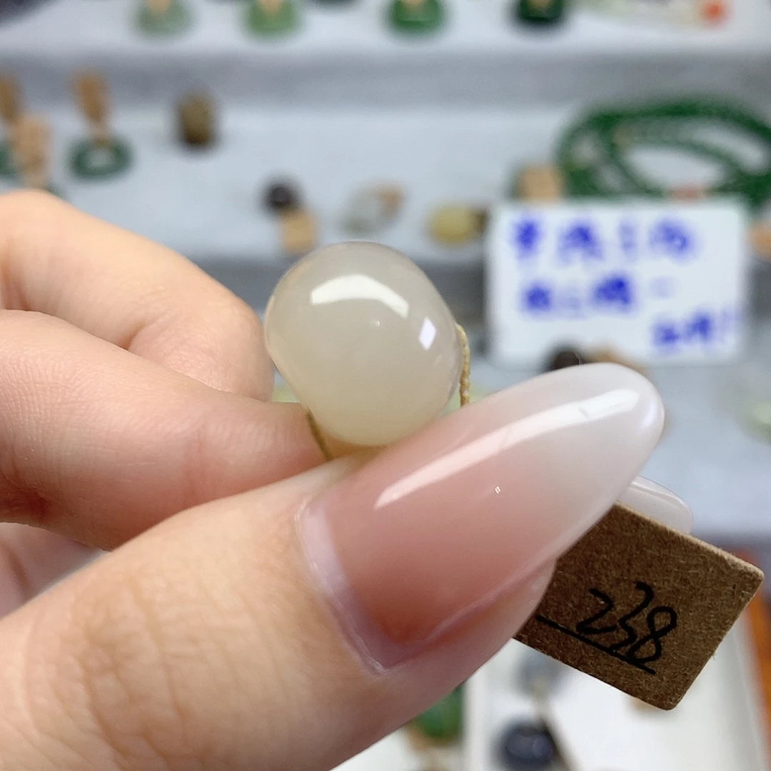 手串未镶嵌和田玉