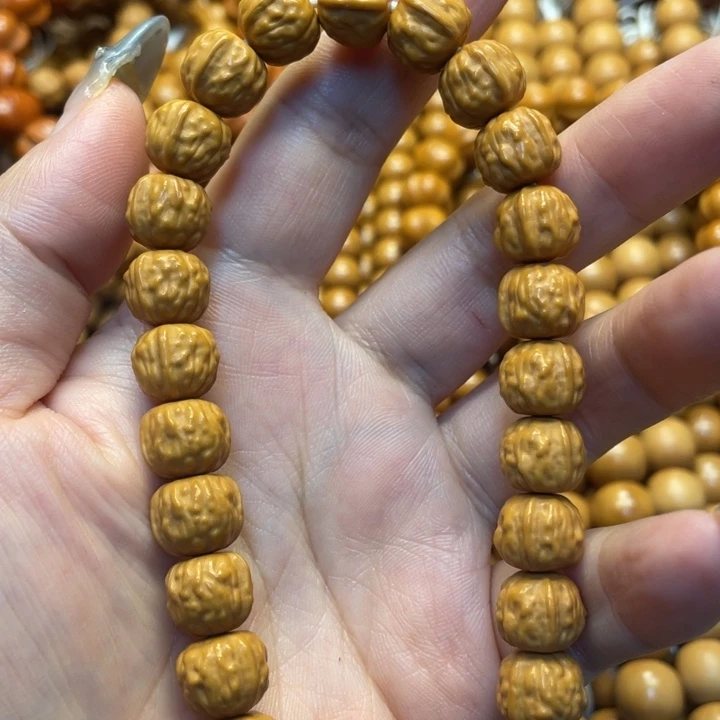 元***.大叶紫檀（黑酸枝木类）全品蛤蟆头