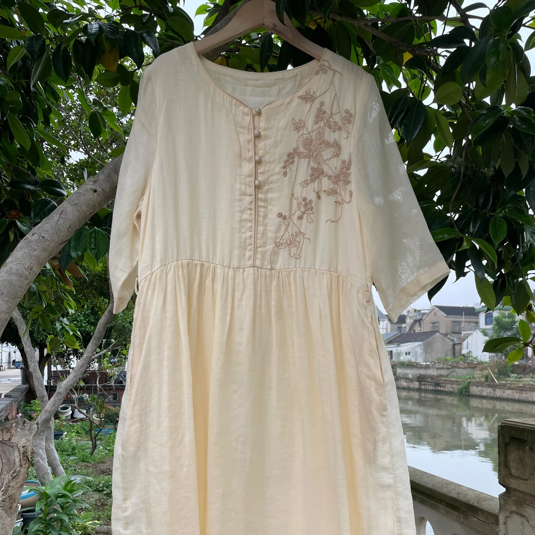 新款纯苎麻杏色连衣裙女休闲气质春装女士装春夏长裙子年轻