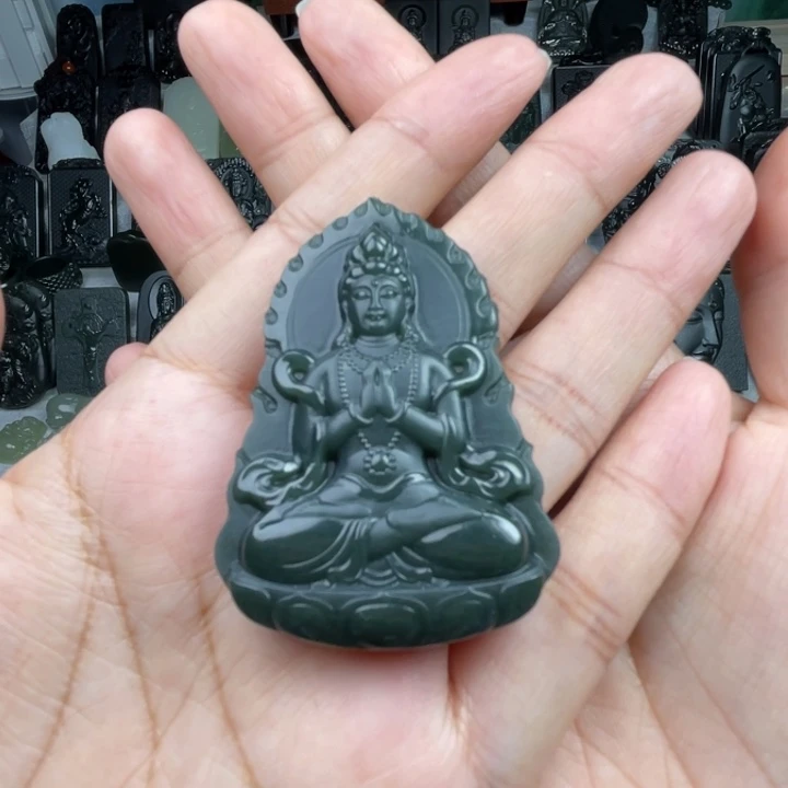 颈饰未镶嵌和田玉