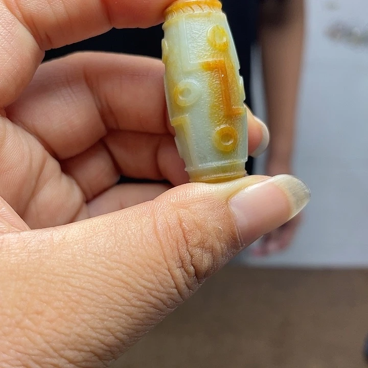 耿***哥未镶嵌和田玉把件