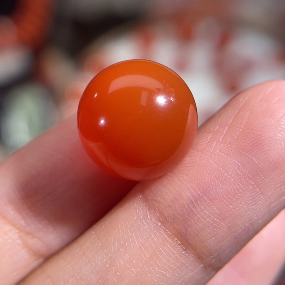 南红玛瑙未镶嵌圆珠 13.3mm