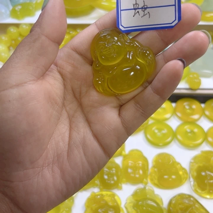 虫***&蛇纹石玉未镶嵌颈饰