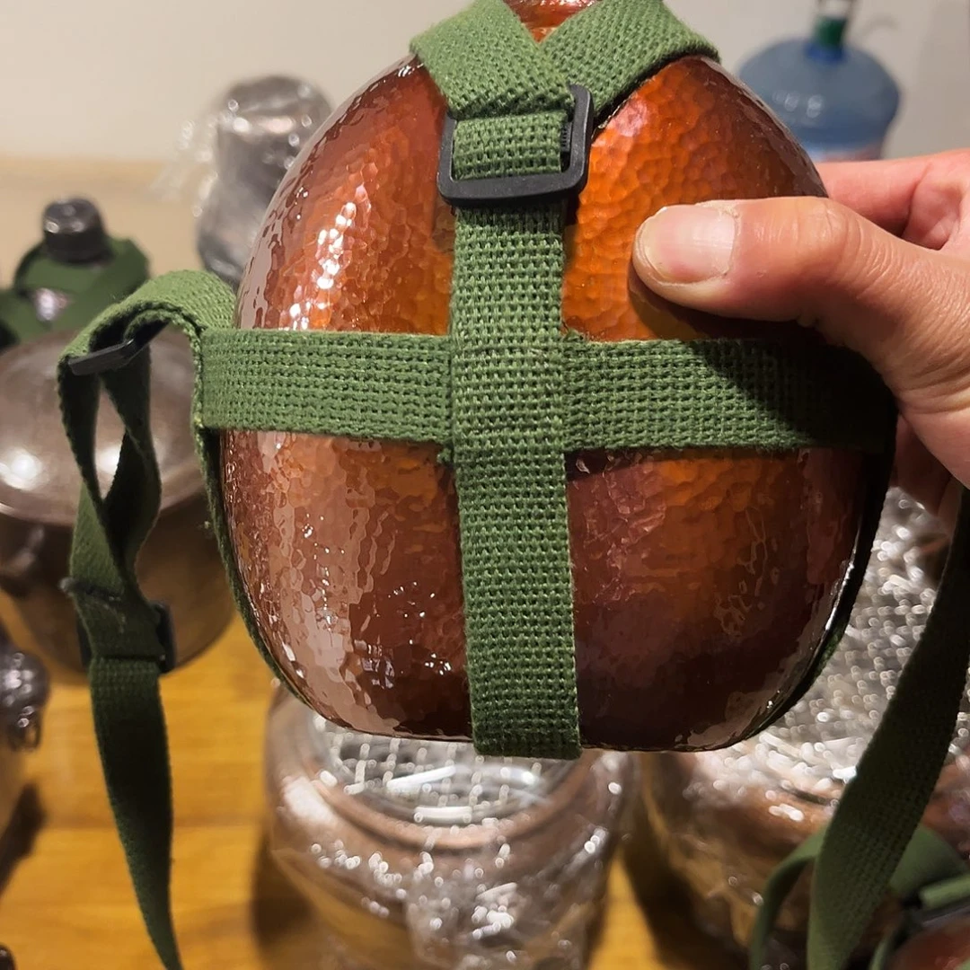 行军水壶手工锻打工艺小新