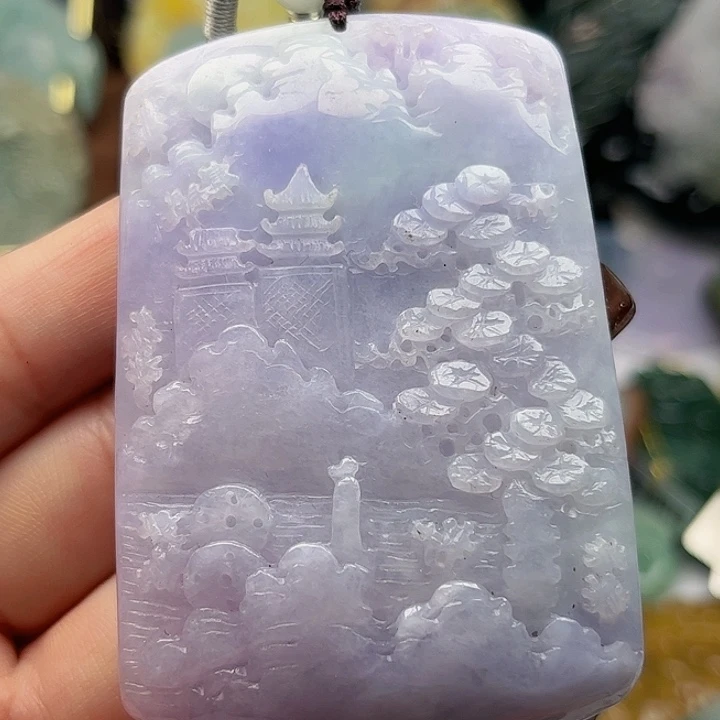 翡翠未镶嵌颈饰挂件