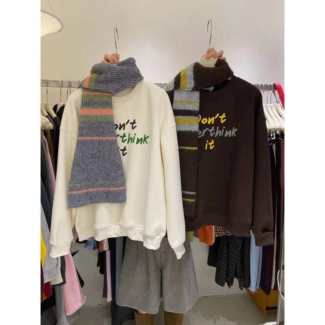 L-A044#气泡#韩系简约撞色印花圆领宽松卫衣（配围巾）（福利）