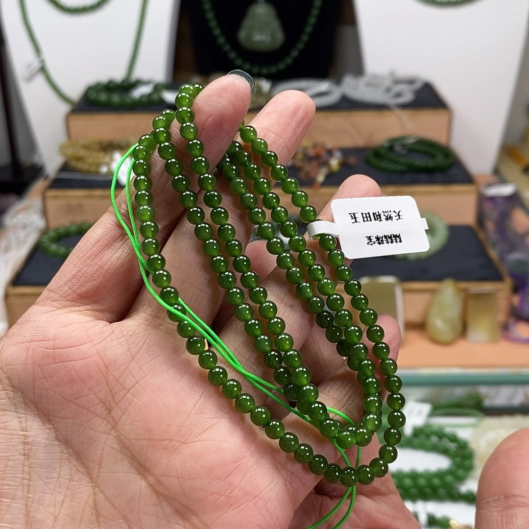 和田玉（碧玉）颈饰未镶嵌4mm菠菜