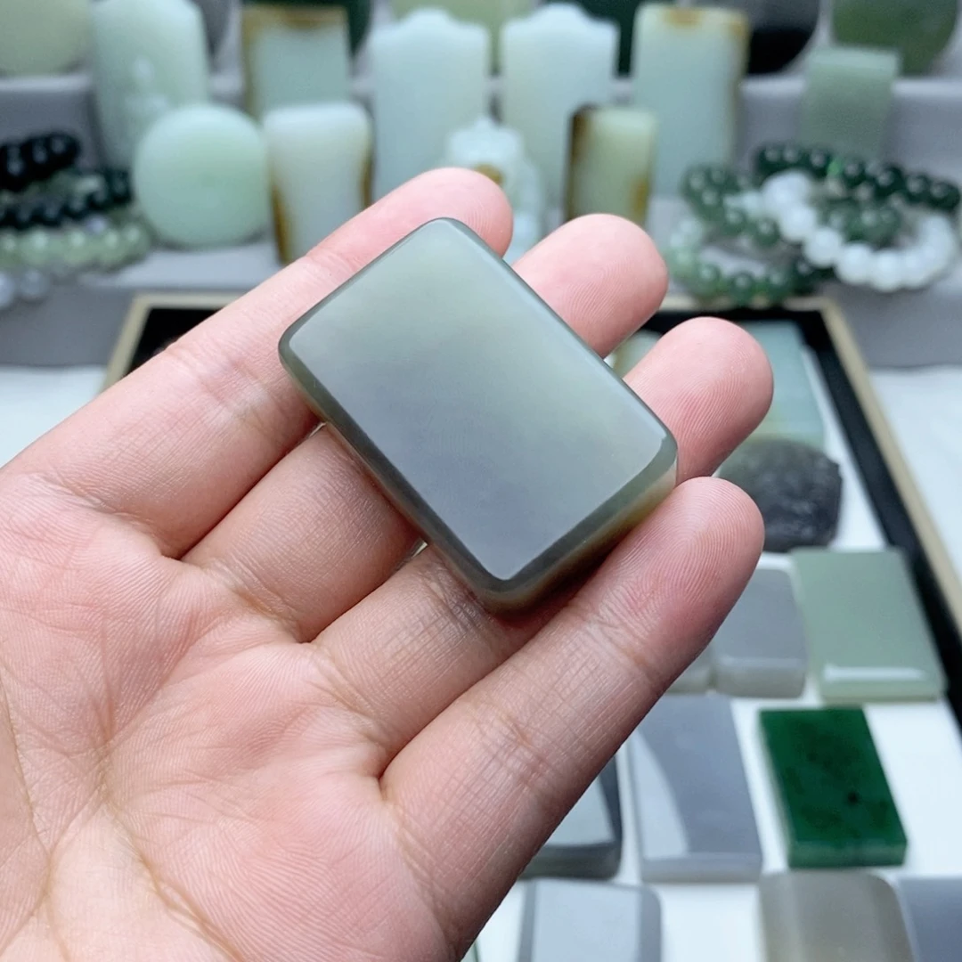 和田玉颈饰未镶嵌洋*玛