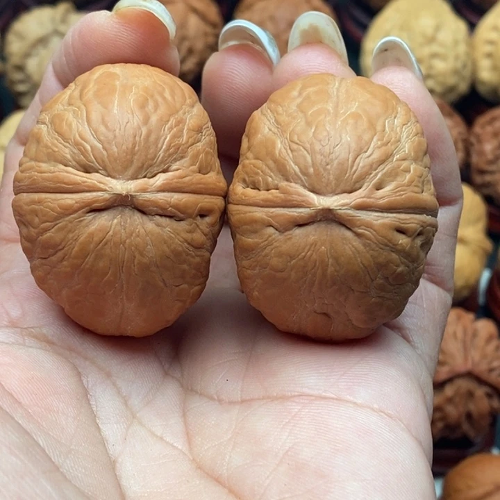 核桃精品文玩核桃手捻元宝