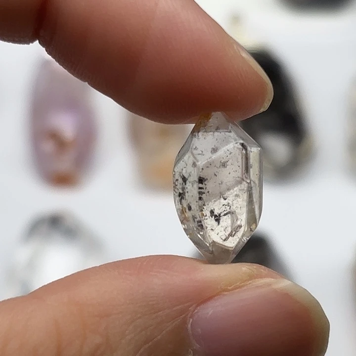 颈饰未镶嵌水晶闪灵钻