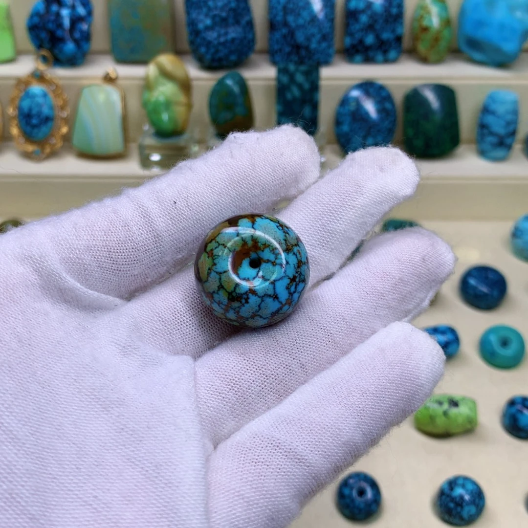 绿松石未镶嵌三彩随行