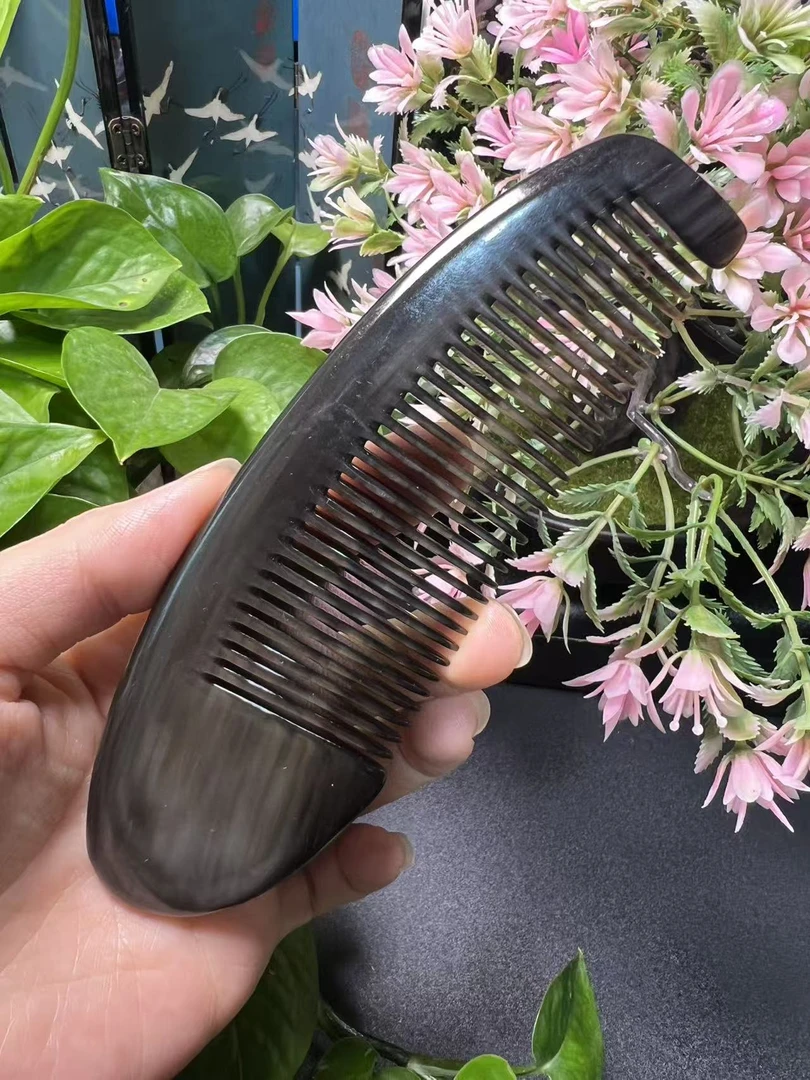 板娘专享 白水黑金刚光背猫妖梳微瑕福利随机发货不退不换 -X459