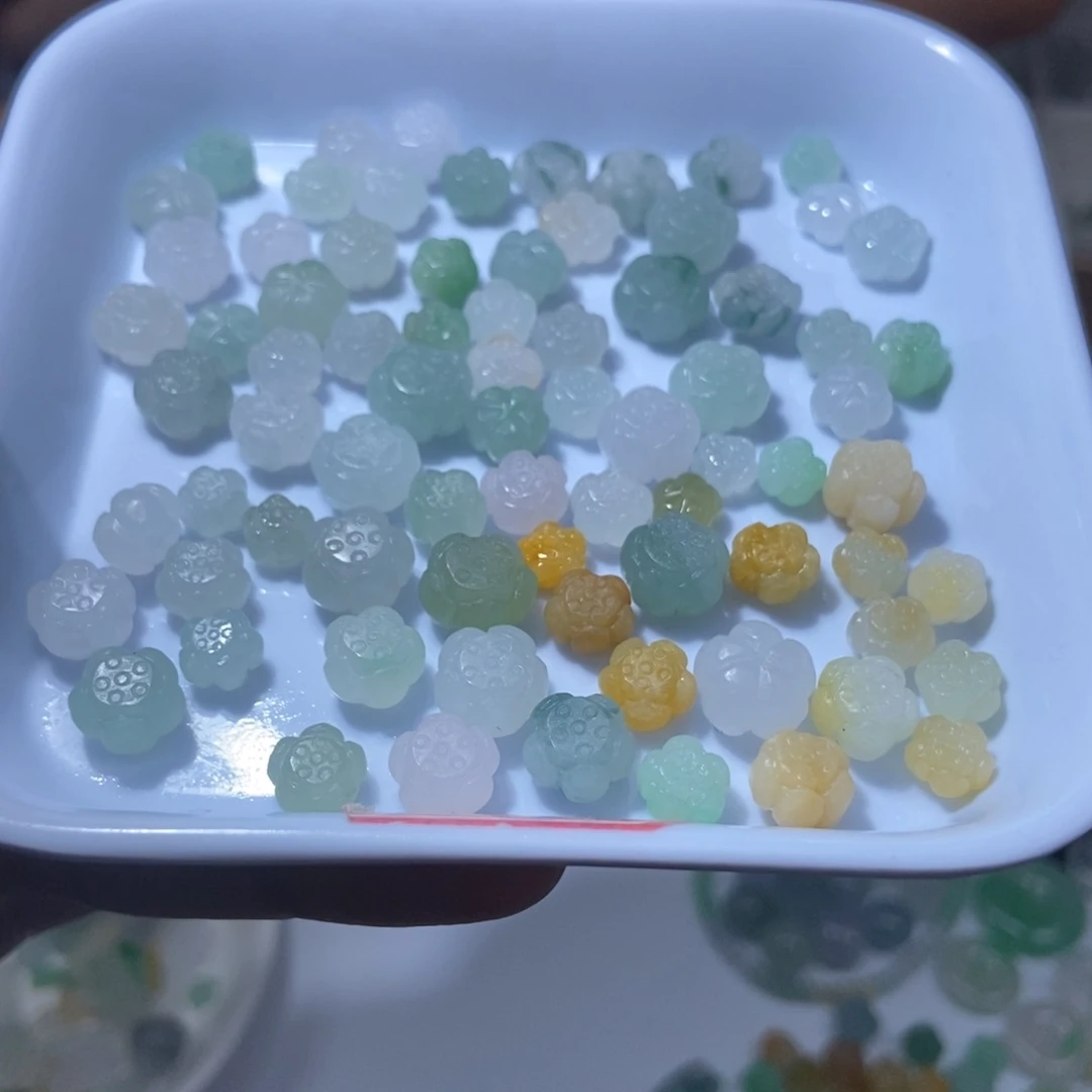 定制翡翠未镶嵌单个价格
