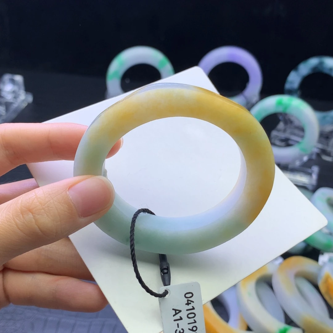 定制翡翠手镯未镶嵌