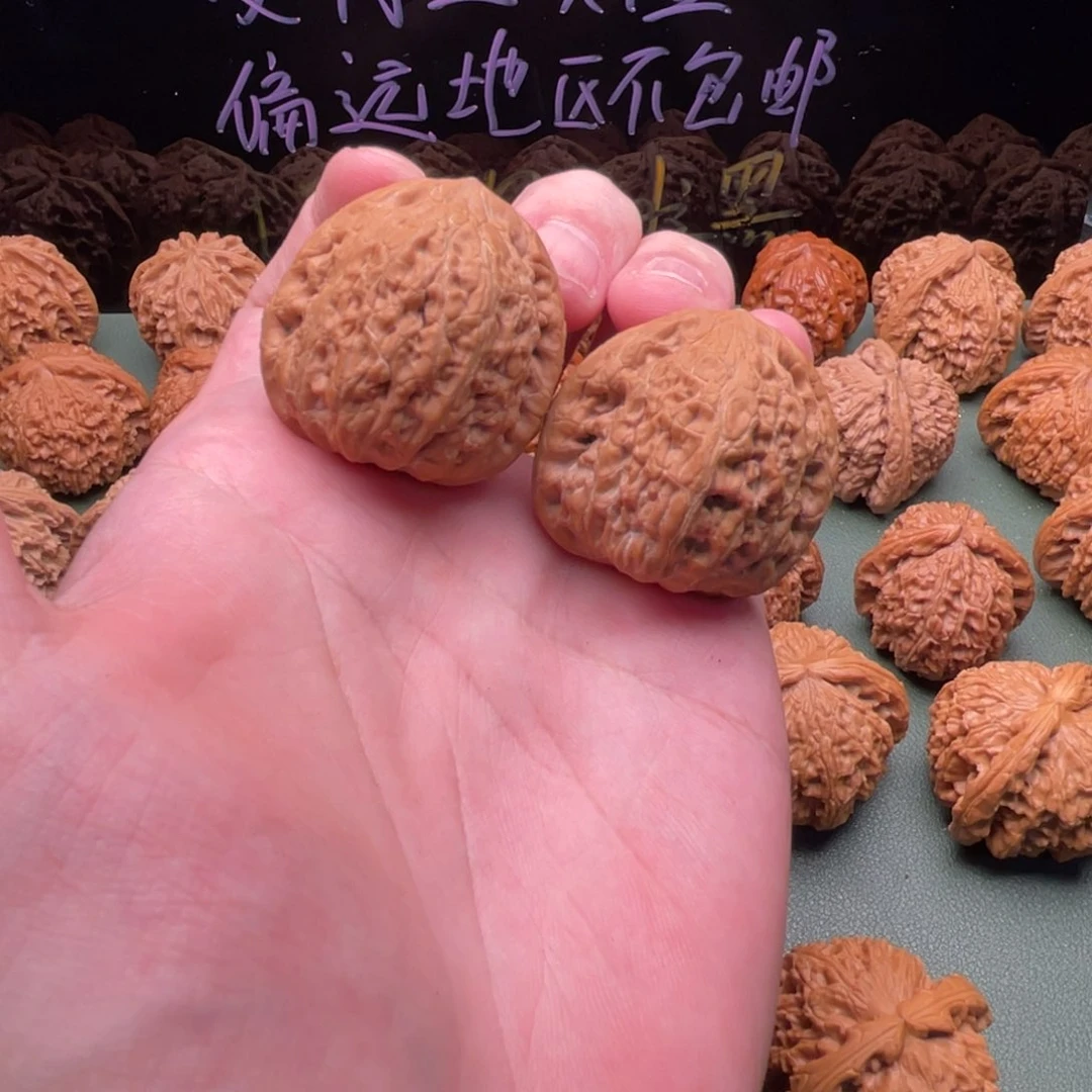 核桃把件35全品无药铁锤