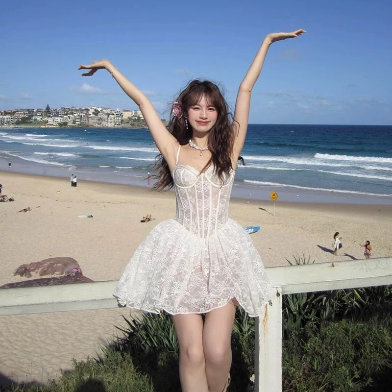 法式重工蕾丝鱼骨吊带连衣裙女夏季收腰显瘦蓬蓬公主裙成人礼礼服