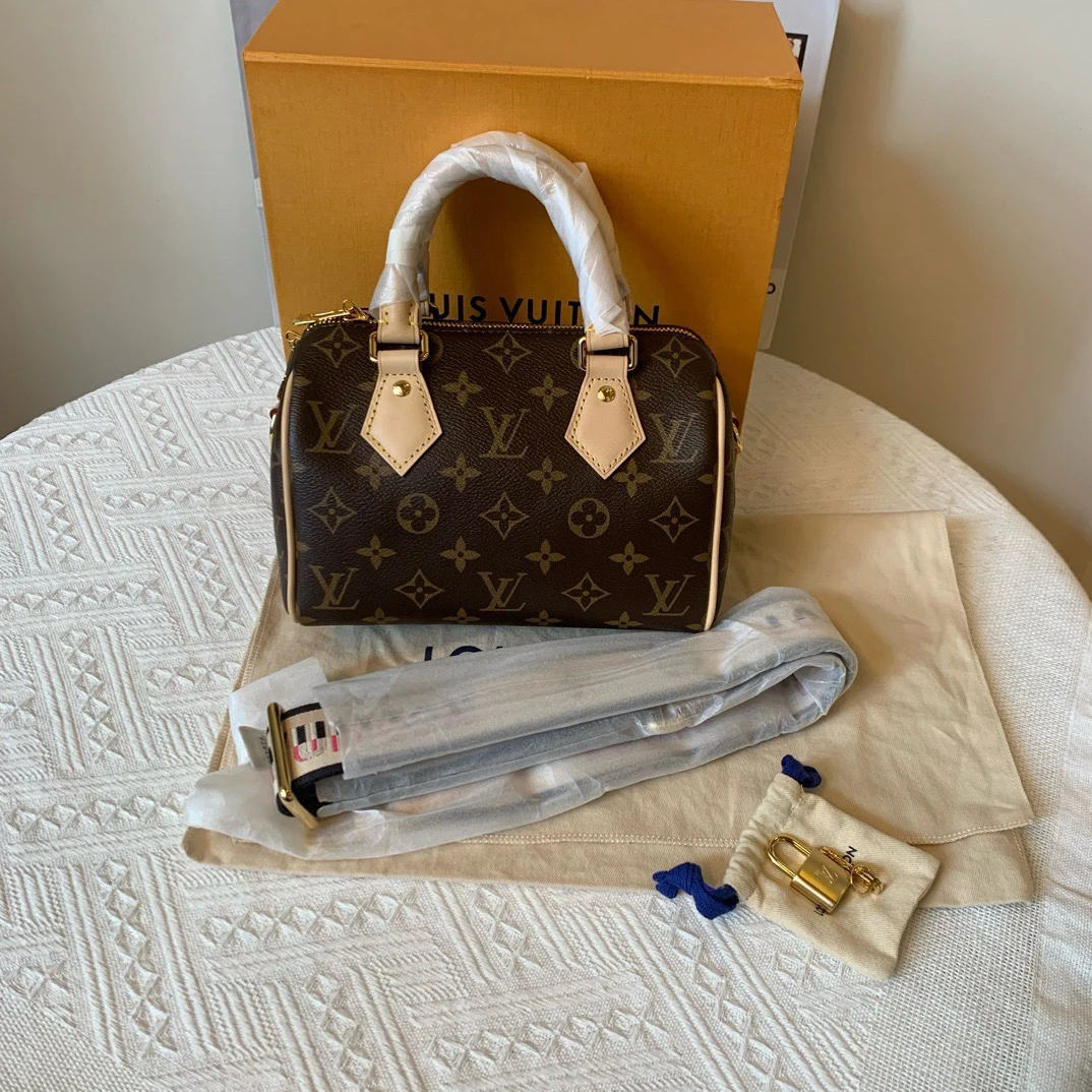 未使用 LouisVuitton/路易威登 speedy20米色肩带（可调节）（定金）