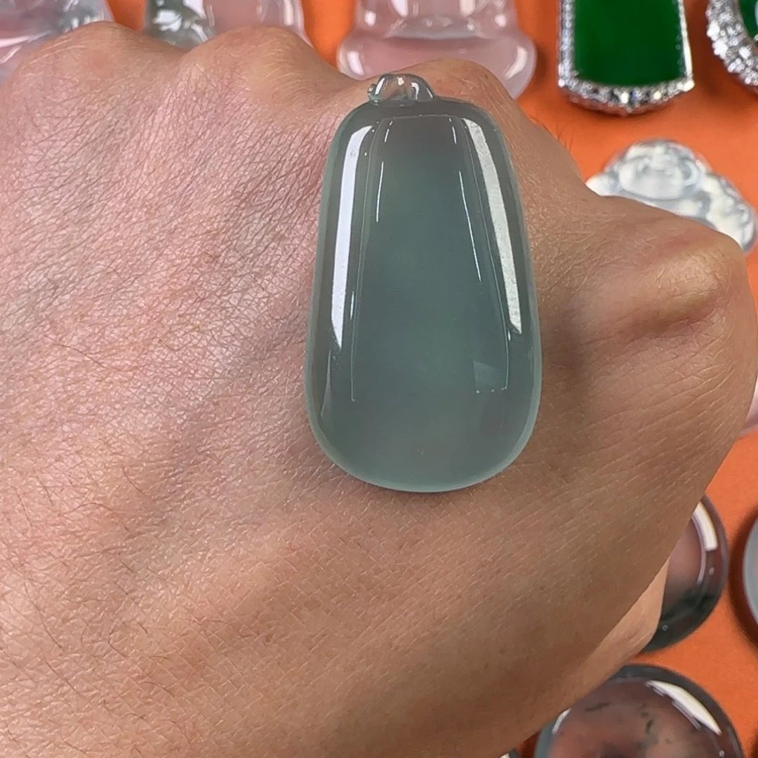 定制翡翠未镶嵌天然