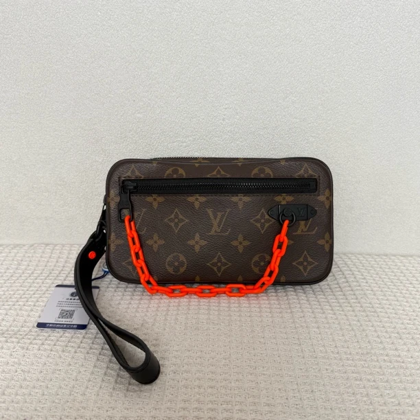 99新 LouisVuitton/路易威登 98新/6274经典个性棕老花链条手拿包