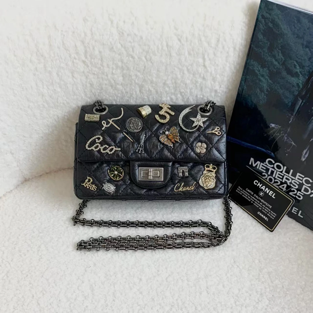 99新 Chanel/香奈儿 壹臻/黑银牛徽章2.55mini 20开 87368246