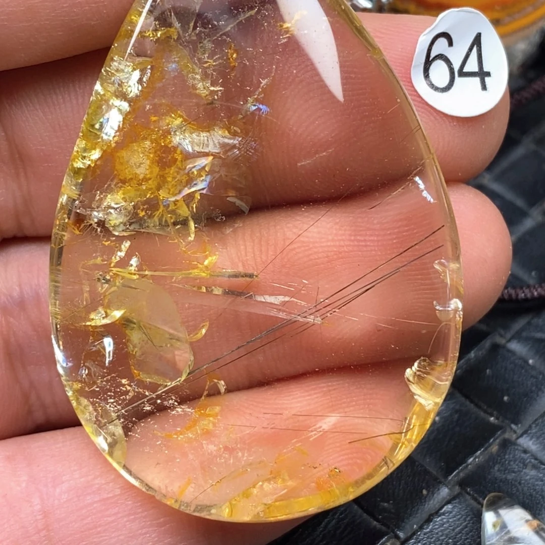 我***了颈饰未镶嵌水晶水晶