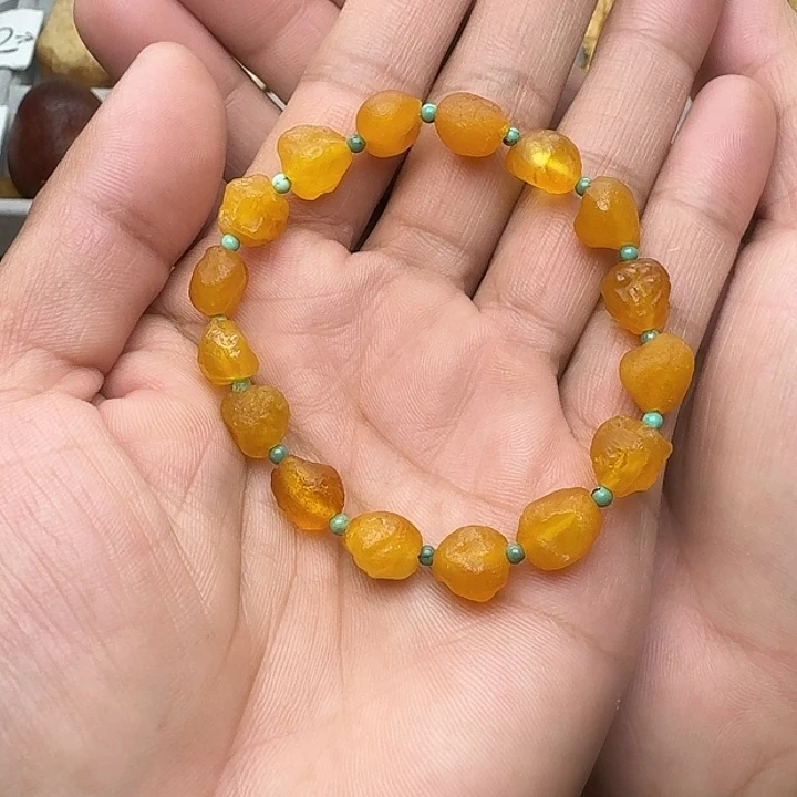 琥珀未镶嵌裸石天然蜜蜡手串
