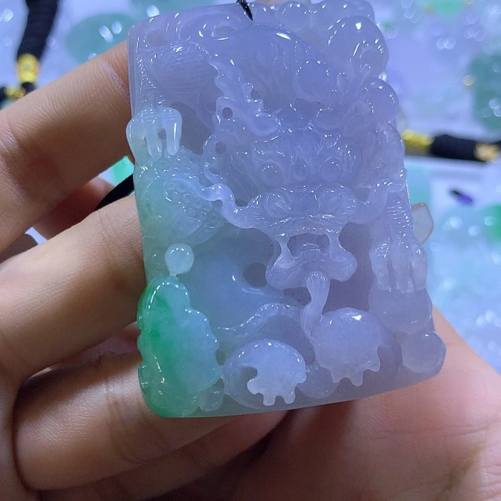 颈饰未镶嵌翡翠天然翡翠A货吊坠