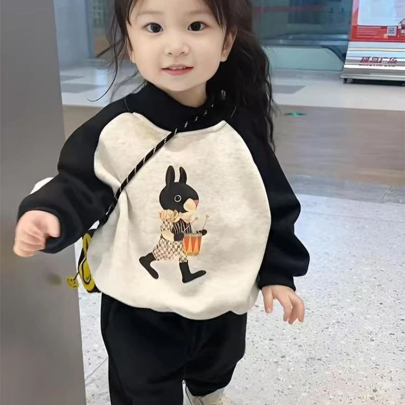 女童2025秋季卡通印花连帽卫衣中大童女宝套头外套直筒卫裤两件套