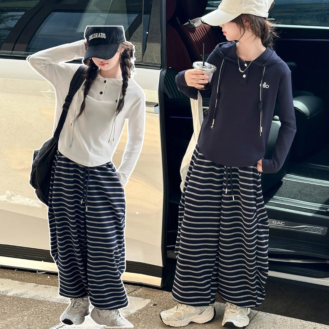 女童秋季2025新款韩版连帽条纹套装中大童时尚运动休闲卫衣套装