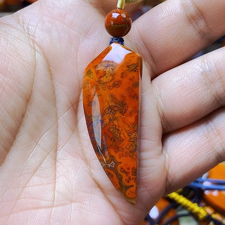 玛瑙/玉髓颈饰未镶嵌