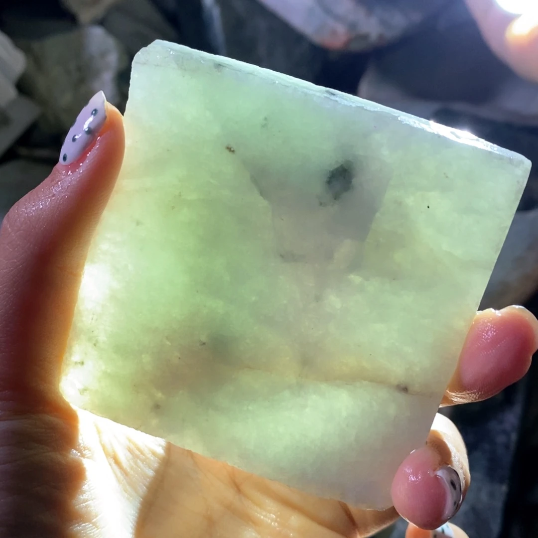 颈饰未镶嵌翡翠天然翡翠