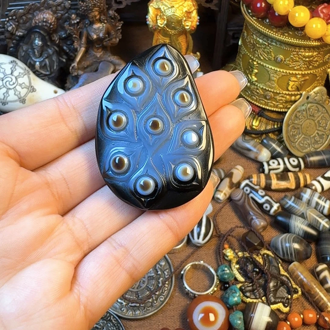 泥塑扎西德勒独特设计