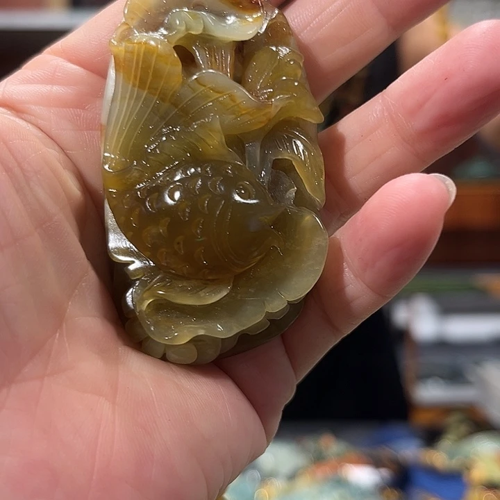 未镶嵌岫玉毛衣链