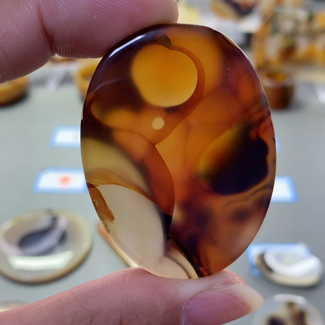 玛瑙/玉髓颈饰未镶嵌