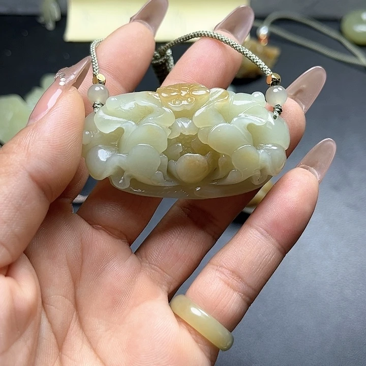 【闪购商品】和田玉未镶嵌颈饰百***）