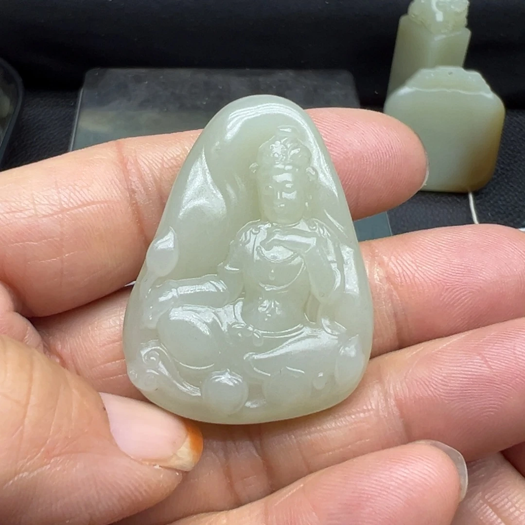 和田玉（糖玉）未镶嵌吊坠(不含链)