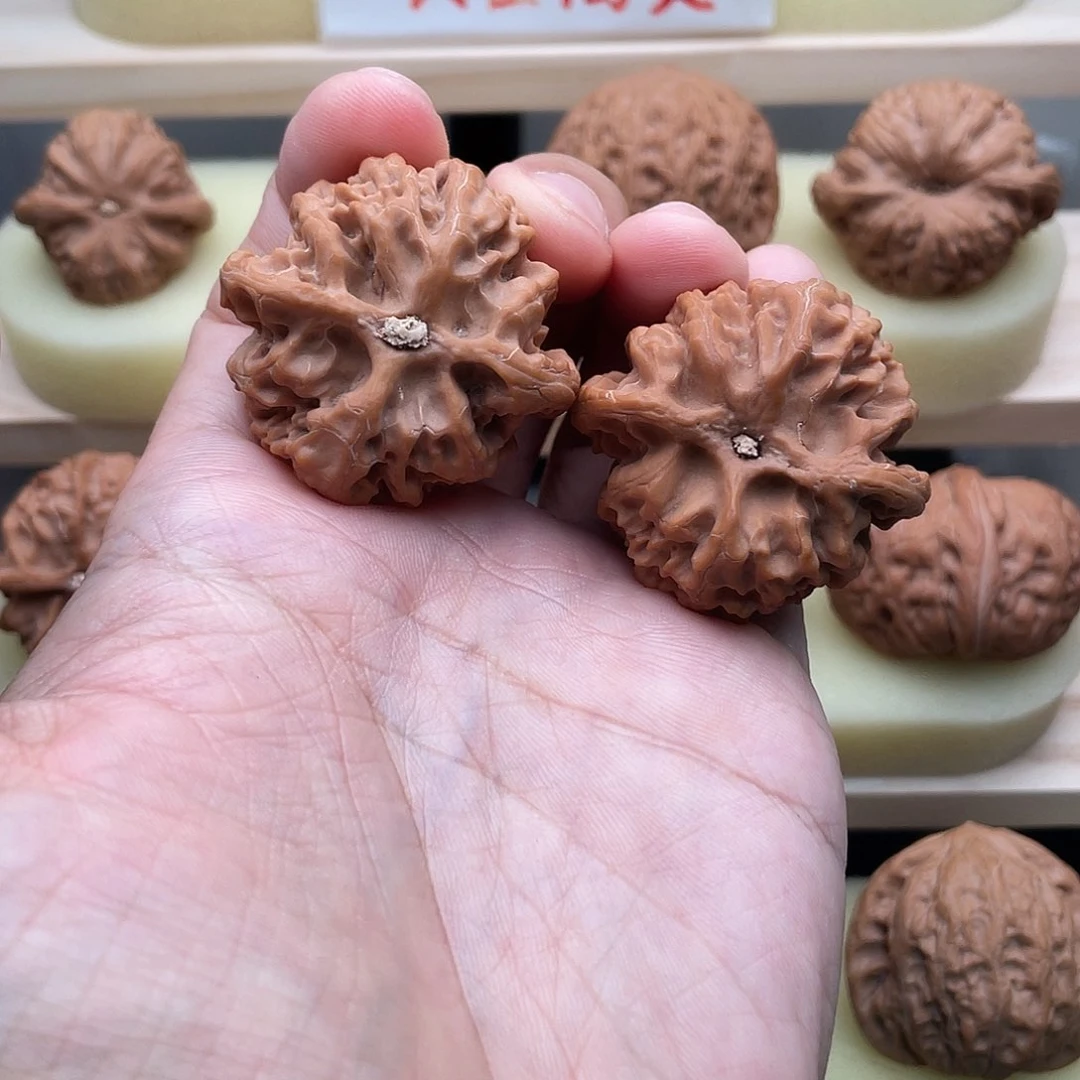 吊坠文玩核桃龅****？39全品苹果园