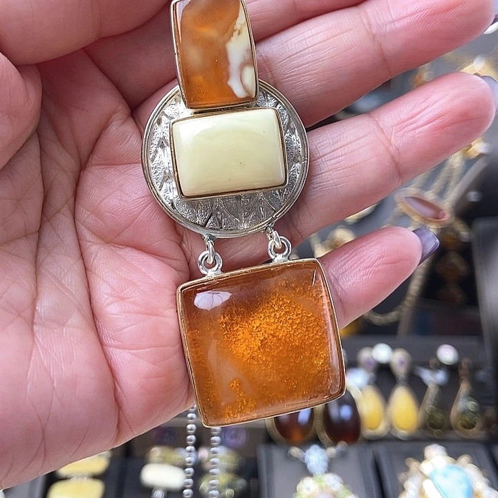 琥珀颈饰银S925镶嵌吊坠