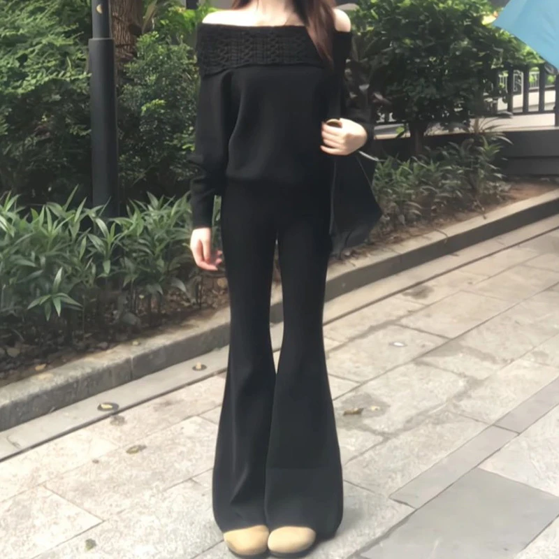 黑色西装喇叭裤女春秋季2025新款高腰显瘦垂感马蹄裤小个子微喇裤