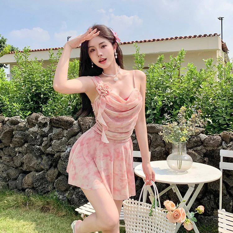 泡温泉美女泳衣女显白遮副乳遮肚子显瘦度假穿搭裙式保守防尴尬