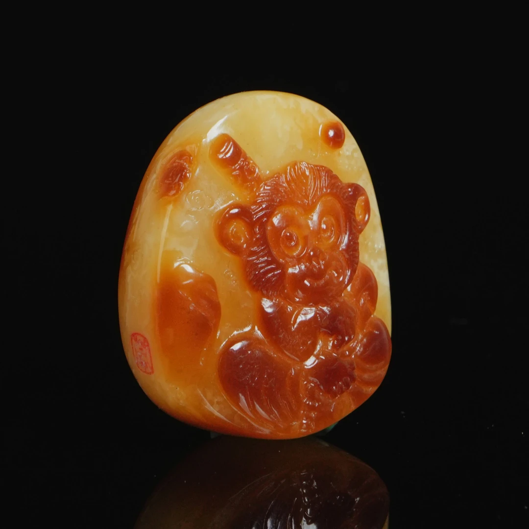 M5203 蒙万明大师工雕刻猴子吊坠 16.72g